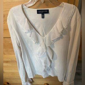 Jones New York Cream Ruffle V-Neck Blouse